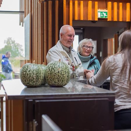 Naturum Vaenerskaergarden - Victoriahuset Lidköping Dış mekan fotoğraf